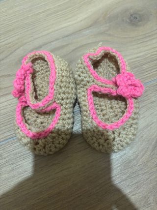 Scarpine neonato uncinetto
