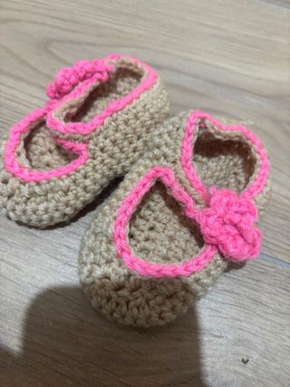 Scarpine neonato uncinetto