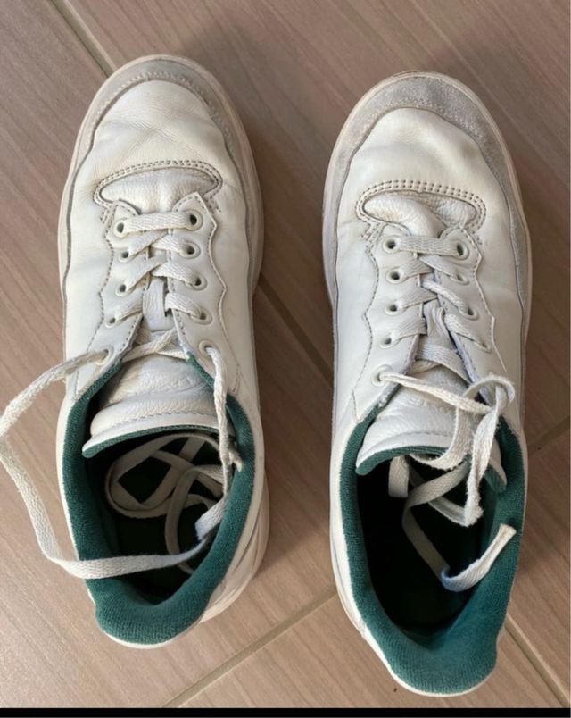 Scarpe Lacoste bianche in ottime condizioni