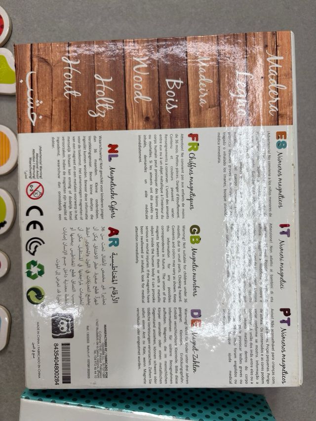 Pizarra magnética doble cara + números de madera