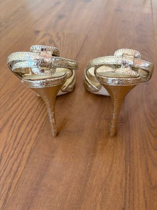 Sandalias doradas Topshop tacón alto Piel