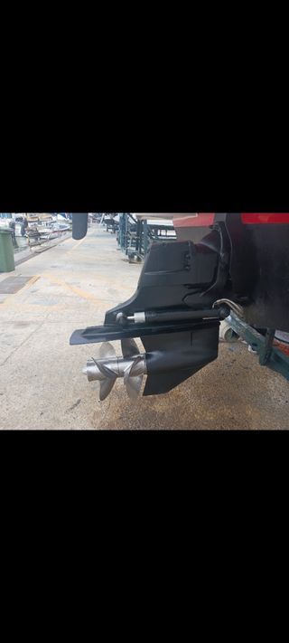 Barco Starcraft 2212FGD I / O SCX 220 Con amarre