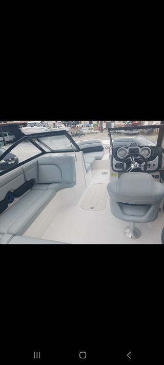 Barco Starcraft 2212FGD I / O SCX 220 Con amarre