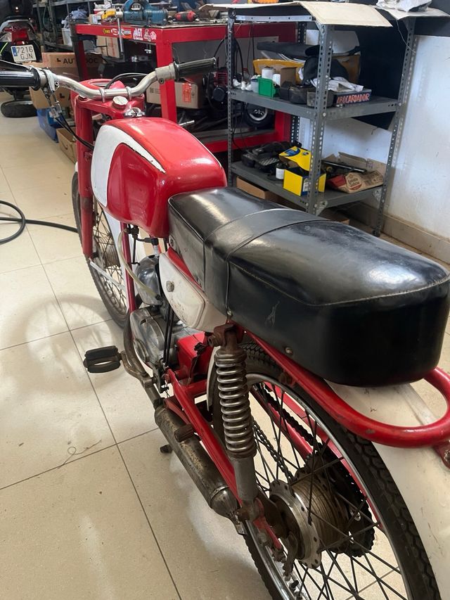 Ducati Cadet 48: Moto clásica