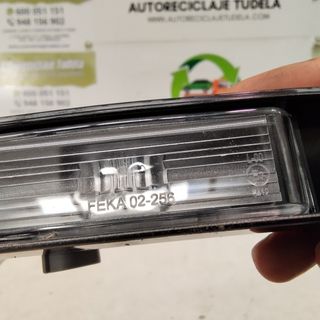 LUZ MATRICULA LED TOYOTA AURIS