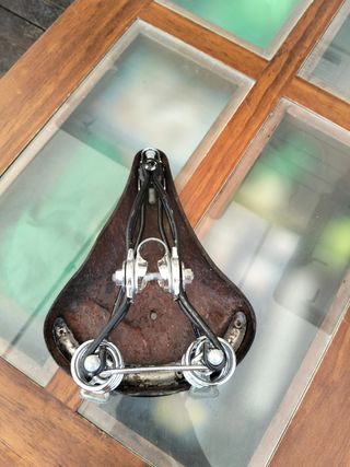 Sillín Brooks B66 genuine leather clásico y comodo