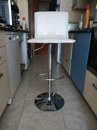 Taburete bar blanco - piel sintética