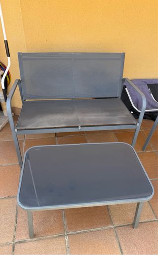 Mesa , sillon grande y 2 sillas jardín - Gris