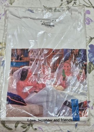 Camiseta Friends Pull&Bear L