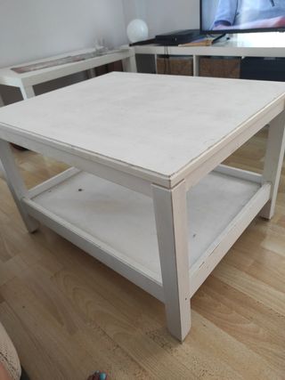 Mesa centro blanca pequeña