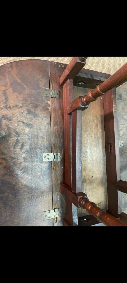 Mesa francesa oval extensible de madera