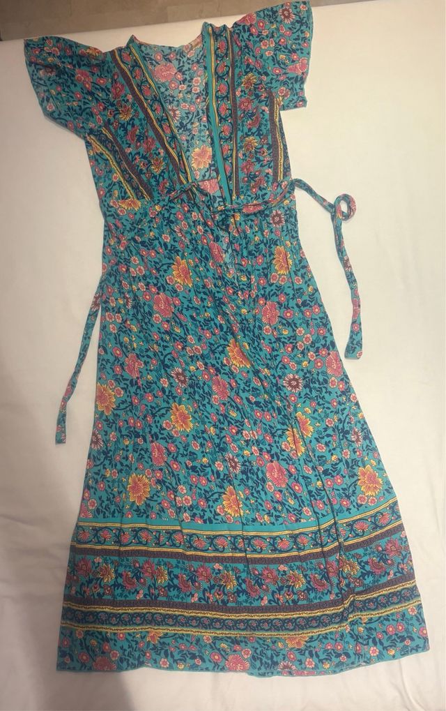 Vestido largo azul floral