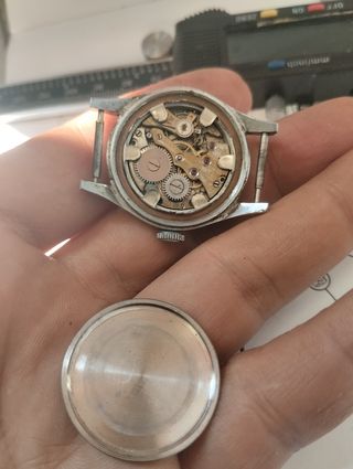 Reloj de pulsera antiguo 