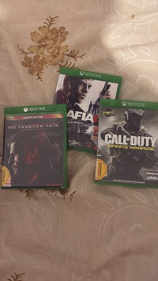 Xbox One + 3 giochi + cuffie e due controller