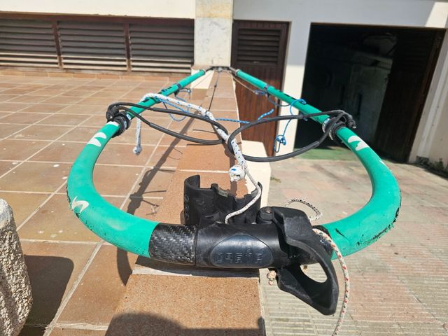 Botavara Windsurf Carbono Aeron Al360