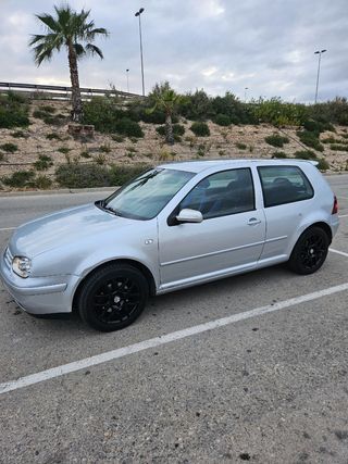Volkswagen Golf 2001