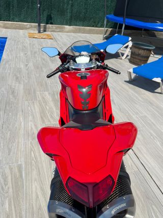 Ducati 848 - Moto roja