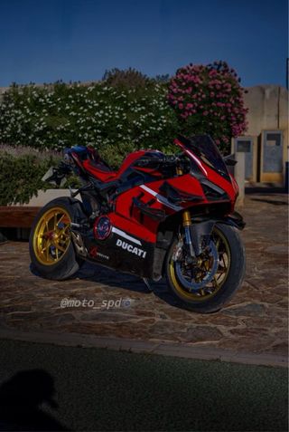 Ducati Panigale V4 2023