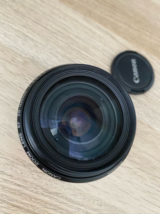 Objetivo Canon EF 28-105mm USM