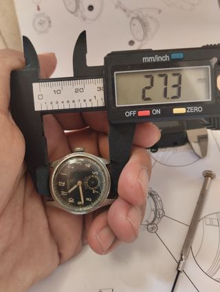 Reloj tipo militar de cuerda