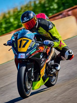 KTM RC 390 CUP - Motocicleta