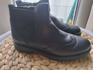 Botines Massimo Dutti 36 negros, Nuevos 