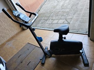 Bicicleta estática BH EB900