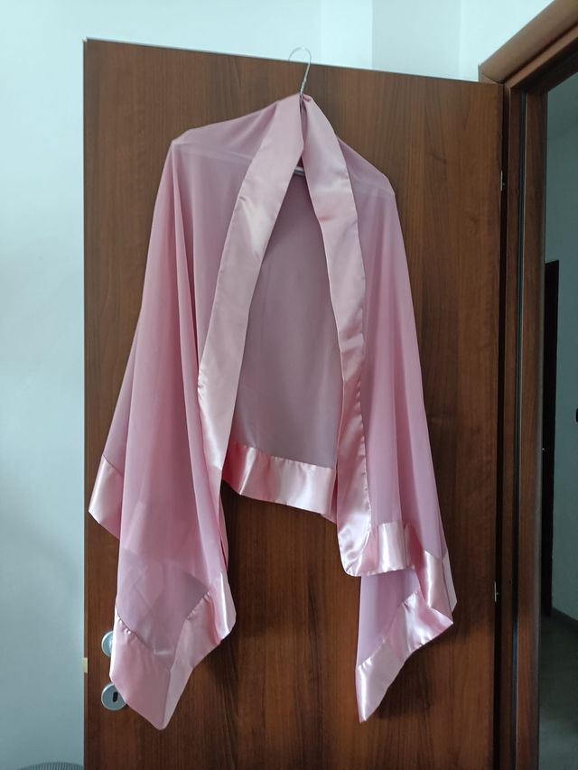 Stola rosa ceremonia elegante