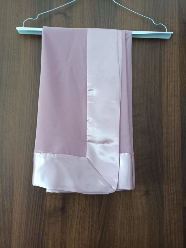 Stola rosa ceremonia elegante