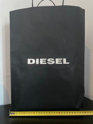 Bolsa Diesel negra – resistente – 29x40 aprox