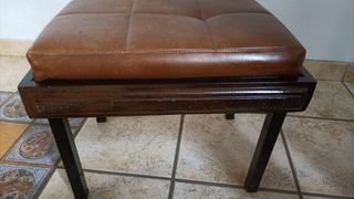 Puf vintage marrón cuero