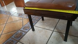 Puf vintage marrón cuero