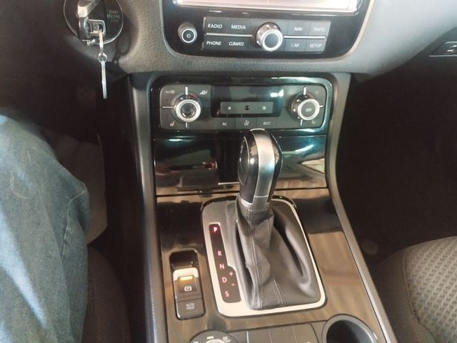 Volkswagen Touareg 2011