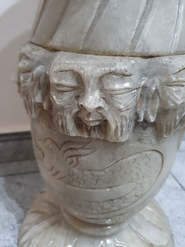 Mesita auxiliar mármol - Columna