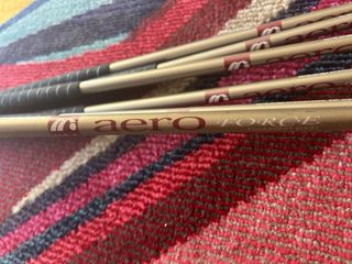 2 Conjuntos Tacos Golf - donnay mitsushiba