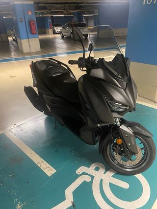 Yamaha XMax 125 - 2022 Impecable Matriculada 2023