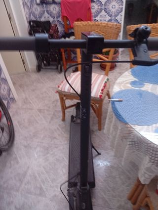 Patinete eléctrico Navee nuevo