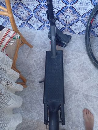 Patinete eléctrico Navee nuevo