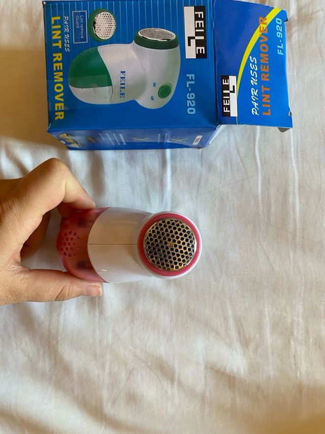 Quita pelusas FEILE FL-920