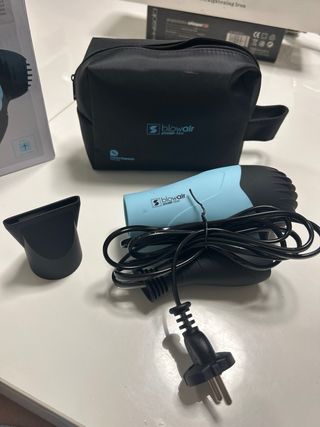 Secador pelo viaje plegable Blowair