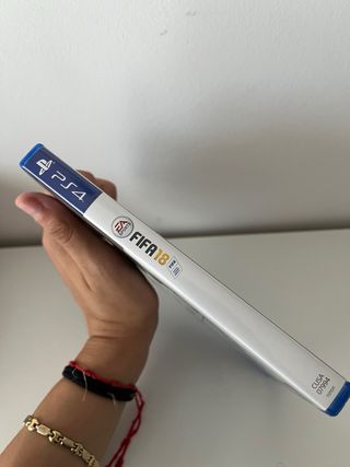 FIFA 18 PS4 - Juego físico