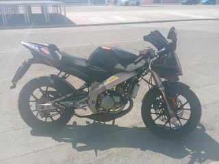 Derbi gpr 50 Racing , cambio por supermotard 
