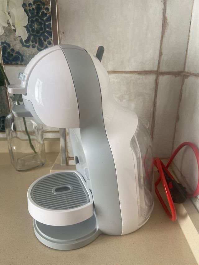 Cafetera Dolce Gusto.