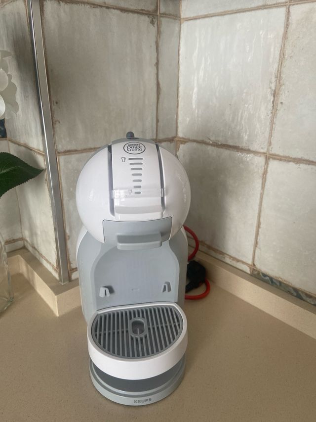 Cafetera Dolce Gusto.