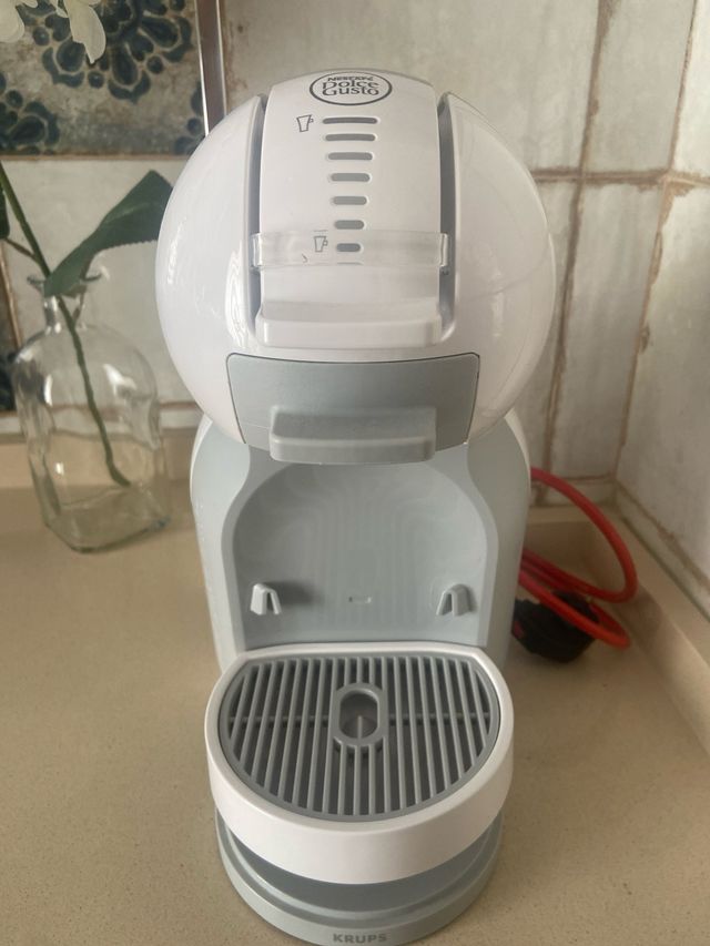 Cafetera Dolce Gusto.