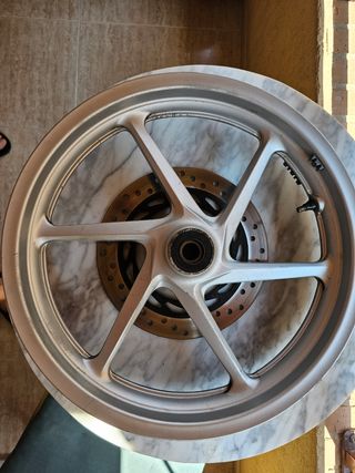 Llanta Delantera+Disco de Freno. HONDA SH300