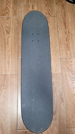 Skateboard nuevo, 3 años