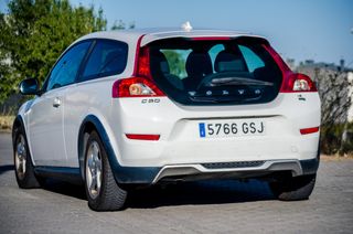 Volvo C30 2009