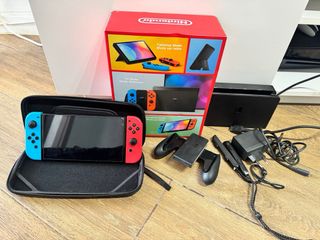 Nintendo Switch OLED - Azul/Rojo