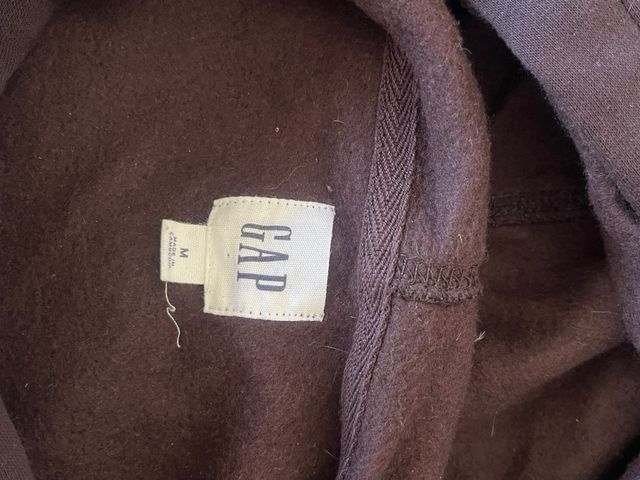 Sudadera marrón Gap